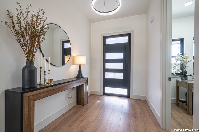 Image 5 of 40 For 1271 View Ridge