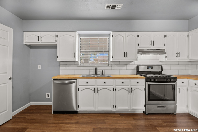 Listing photo id 13 for 119 Tarrant  