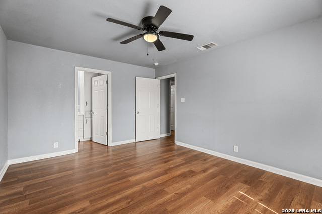 Listing photo id 16 for 119 Tarrant  