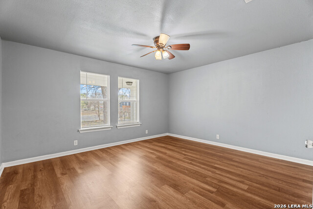 Listing photo id 17 for 119 Tarrant  