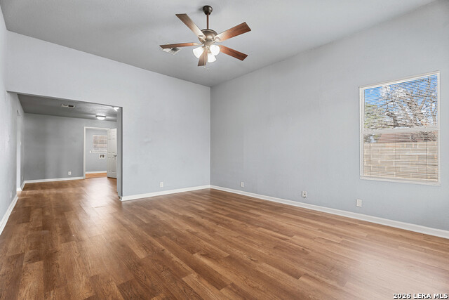 Listing photo id 6 for 119 Tarrant  