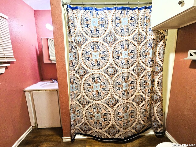 Image 6 of 8 For 7327 Harlow Dr