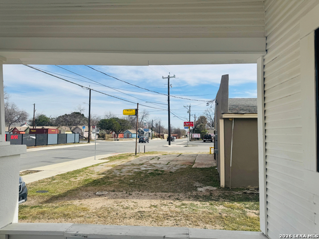 Image 7 of 11 For 4219 Presa S