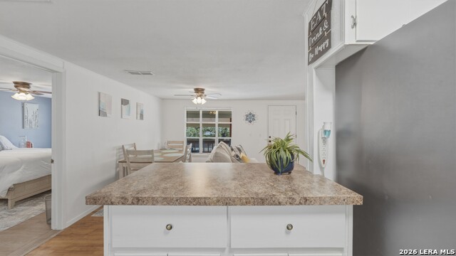 Image 17 of 48 For 113 Creekview Dr