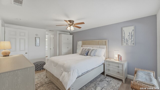 Image 23 of 48 For 113 Creekview Dr