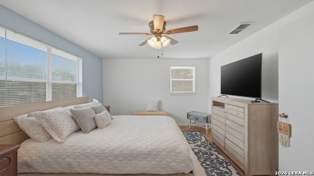 Image 27 of 48 For 113 Creekview Dr