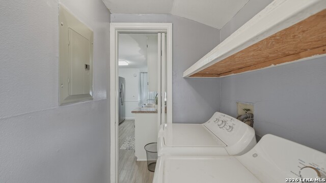 Image 35 of 48 For 113 Creekview Dr