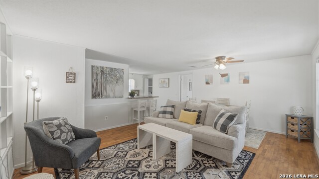 Image 7 of 48 For 113 Creekview Dr