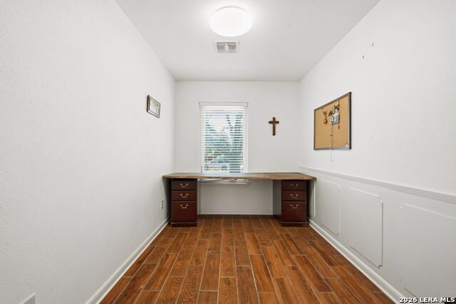 Image 14 of 30 For 547 Patricia