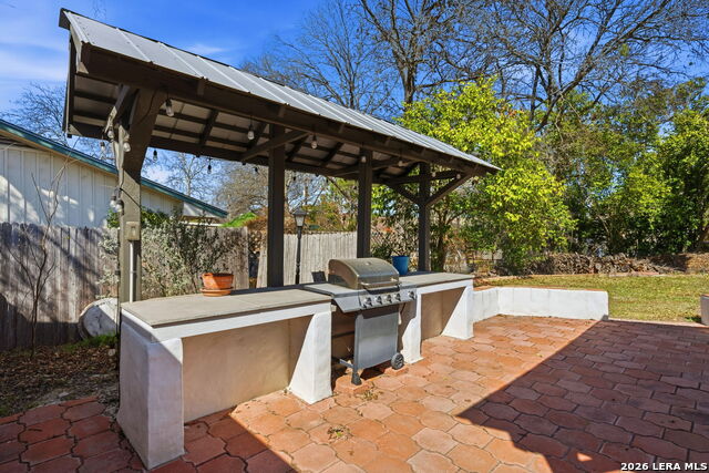 Image 29 of 30 For 547 Patricia