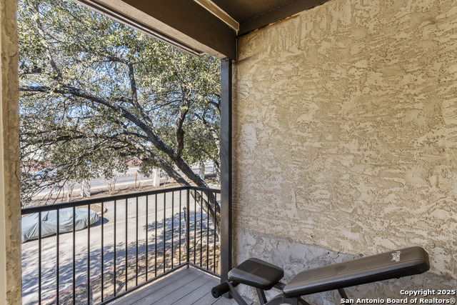 Image 14 of 20 For 6100 Woodlake  312