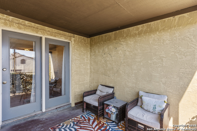 Image 17 of 20 For 6100 Woodlake  312