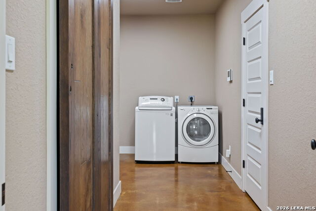 Image 18 of 49 For 2386 Appellation