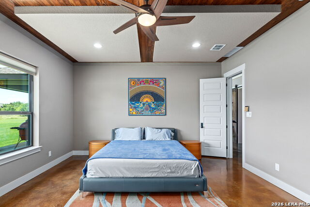 Image 23 of 49 For 2386 Appellation