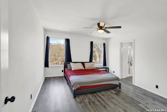 Image 24 of 40 For 10819 Laurel