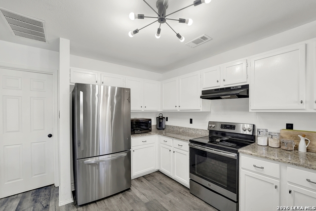 Image 33 of 40 For 10819 Laurel