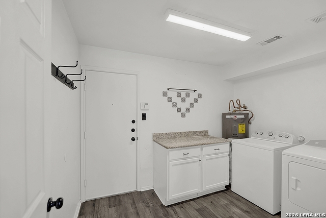 Image 36 of 40 For 10819 Laurel