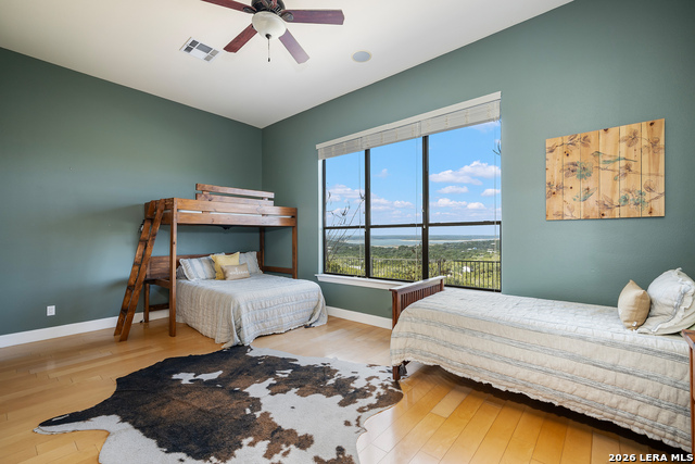 Image 12 of 46 For 800 High Oaks