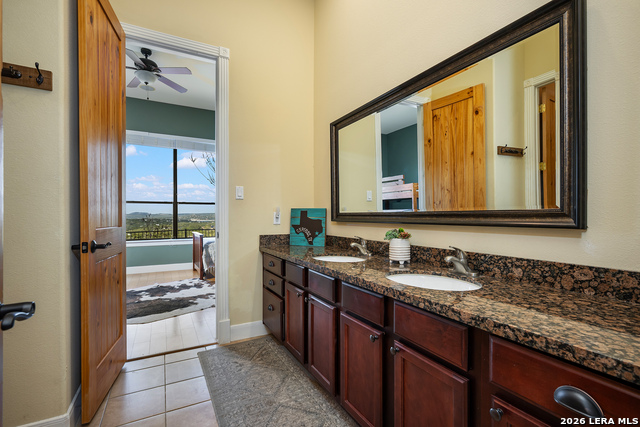 Image 14 of 46 For 800 High Oaks