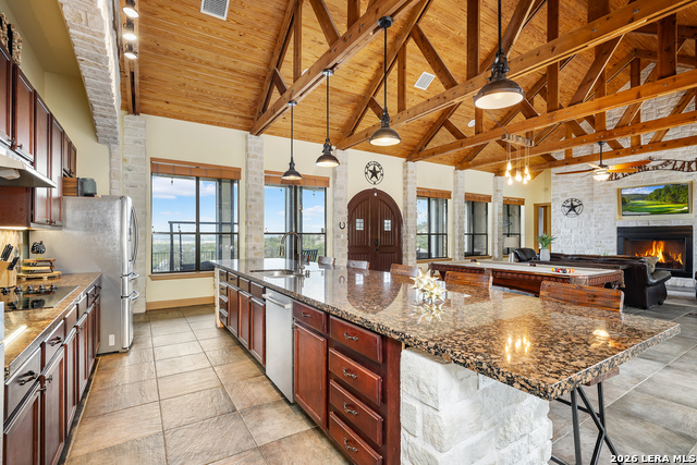 Image 7 of 46 For 800 High Oaks