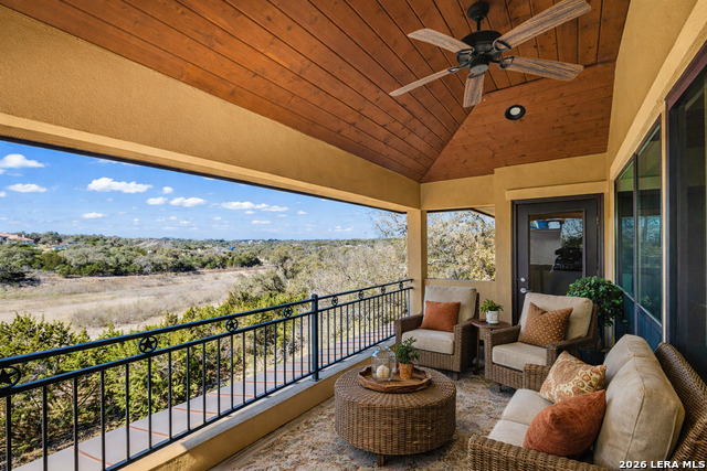 Image 11 of 54 For 1357 Capitare