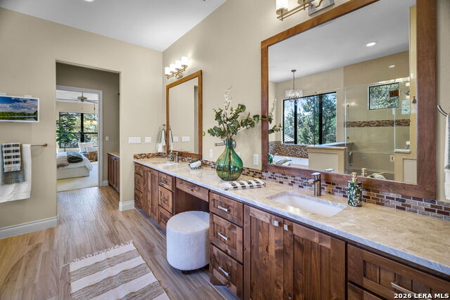 Image 25 of 54 For 1357 Capitare