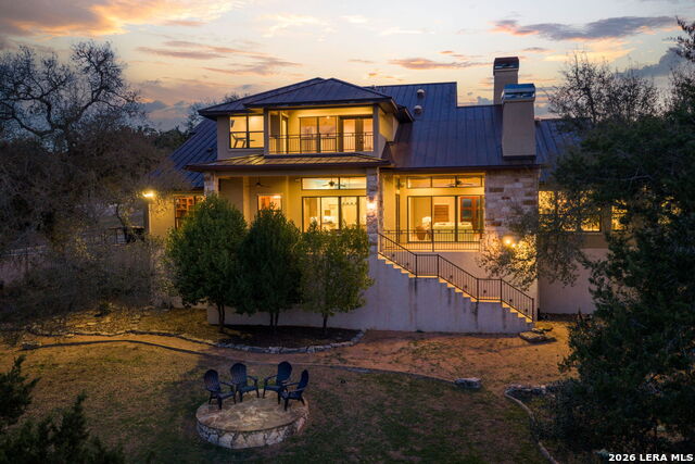 Image 3 of 54 For 1357 Capitare