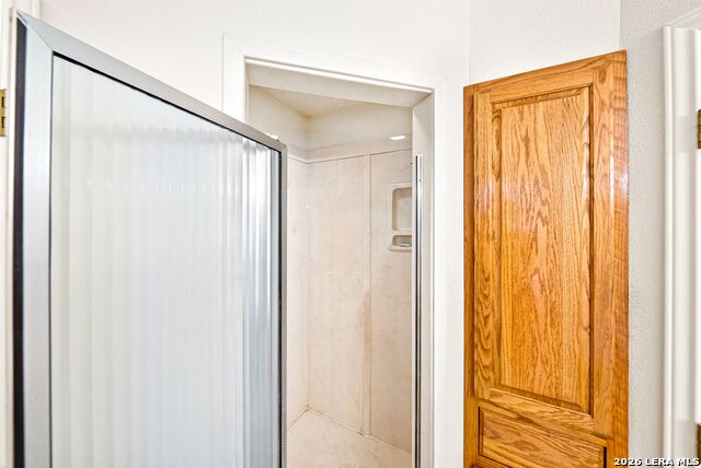 Image 22 of 48 For 248 Hunters Dawn Dr