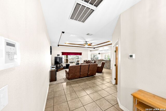 Image 5 of 48 For 248 Hunters Dawn Dr