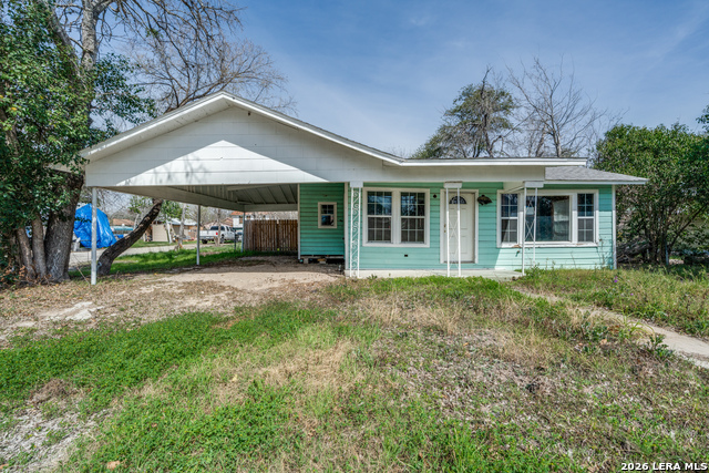 Details for 630 Ireland E, Seguin, TX 78155