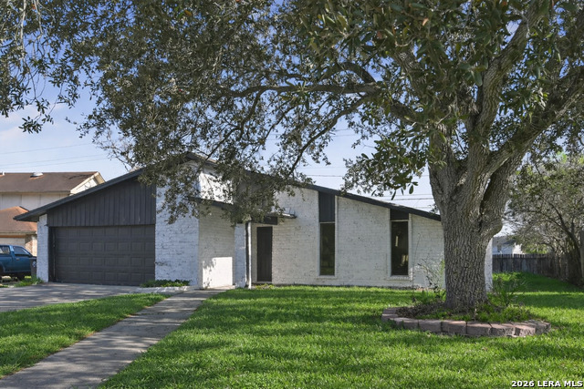 Details for 4110 Boros Dr, Corpus Christi, TX 78413