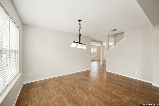 Image 9 of 48 For 10111 Sparrow Way