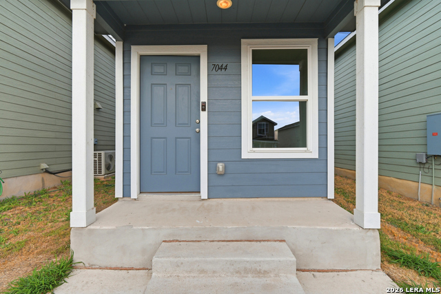 Image 20 of 29 For 7044 Elm Cv  