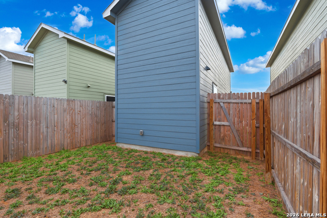 Image 22 of 29 For 7044 Elm Cv  