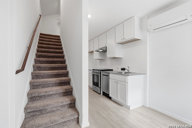 Image 8 of 29 For 7044 Elm Cv  