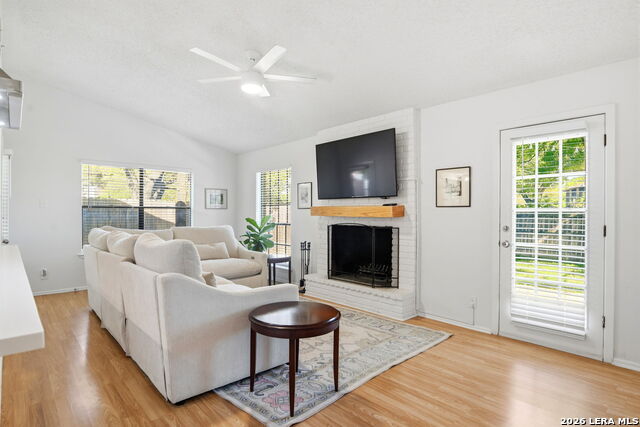 Image 6 of 26 For 13402 Langtry