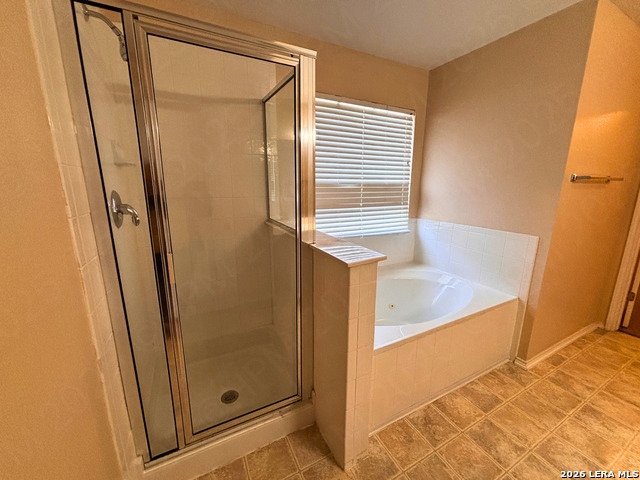 Image 14 of 21 For 3405 Whisper Hvn