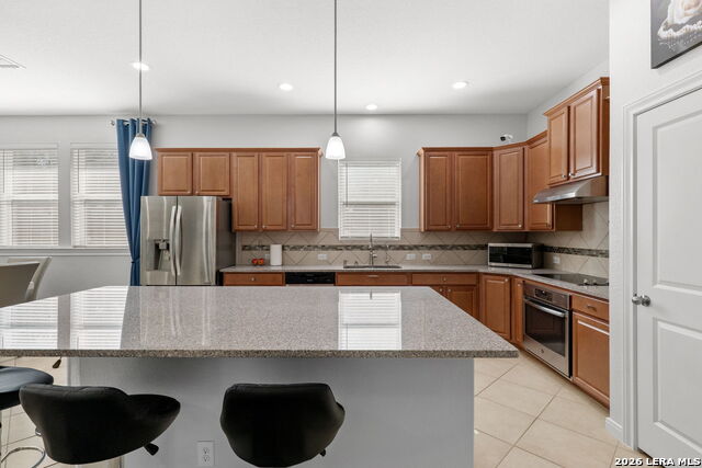 Image 12 of 38 For 25756 Two Springs