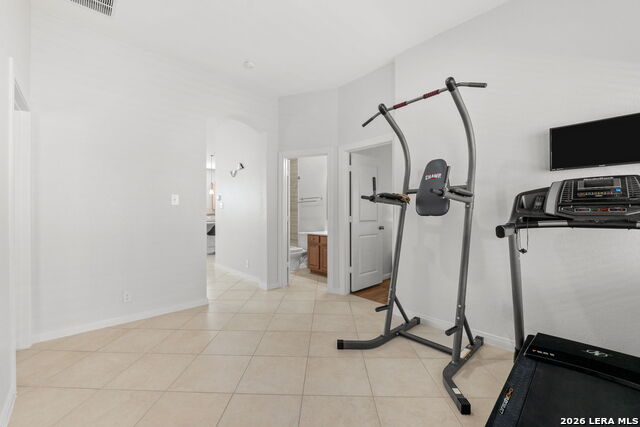 Image 22 of 38 For 25756 Two Springs