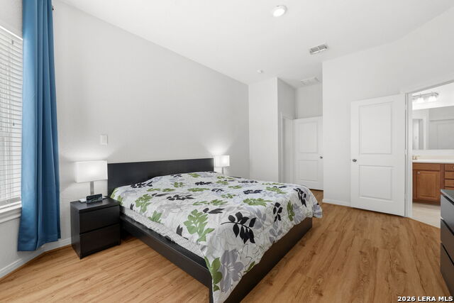 Image 28 of 38 For 25756 Two Springs