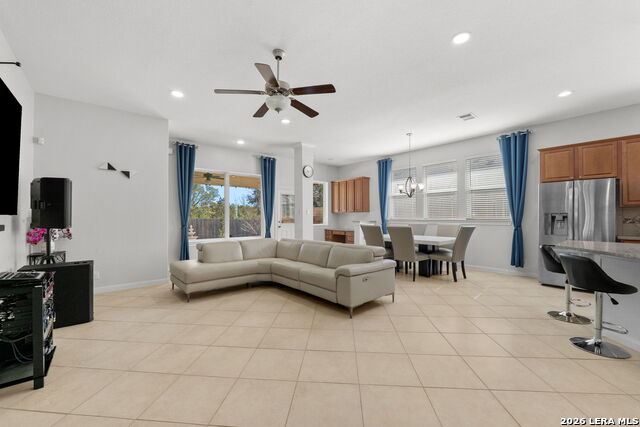 Image 7 of 38 For 25756 Two Springs