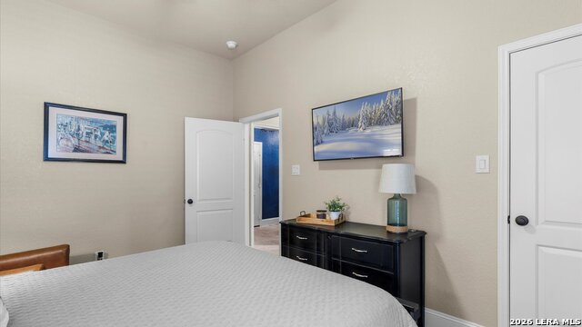 Image 26 of 33 For 2137 Pioneer Pass