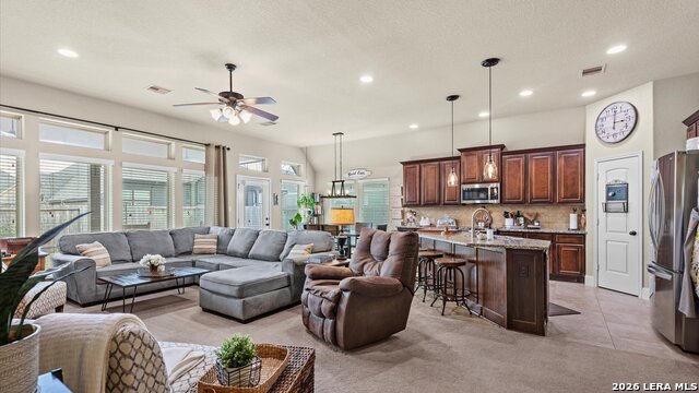 Image 8 of 33 For 2137 Pioneer Pass