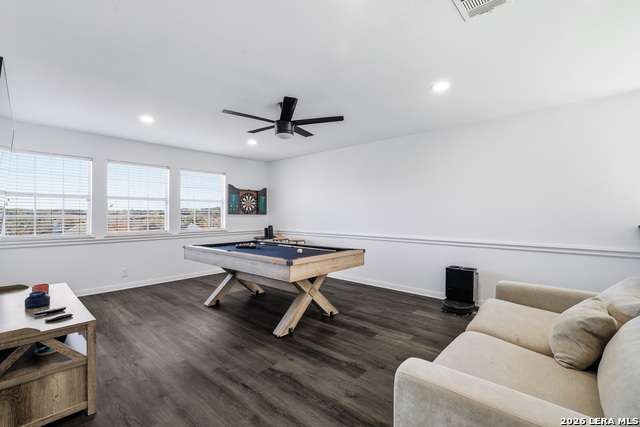 Image 14 of 29 For 52 Greens Shade