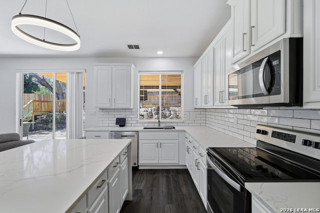 Image 6 of 29 For 52 Greens Shade