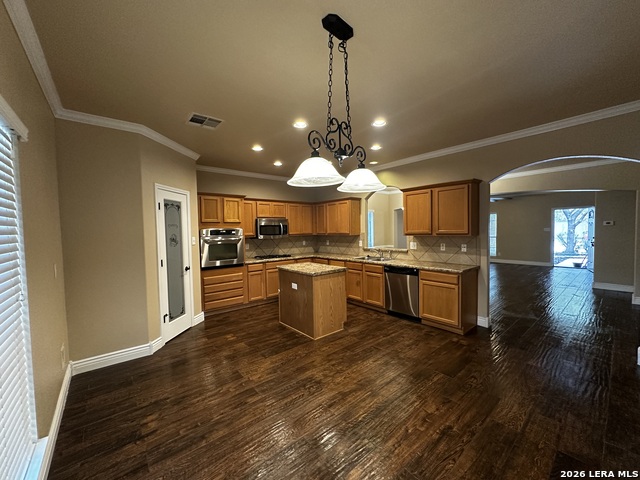 Image 2 of 20 For 10706 Axis Xing