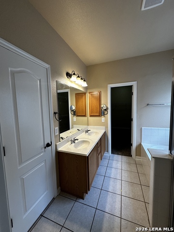 Image 4 of 20 For 10706 Axis Xing