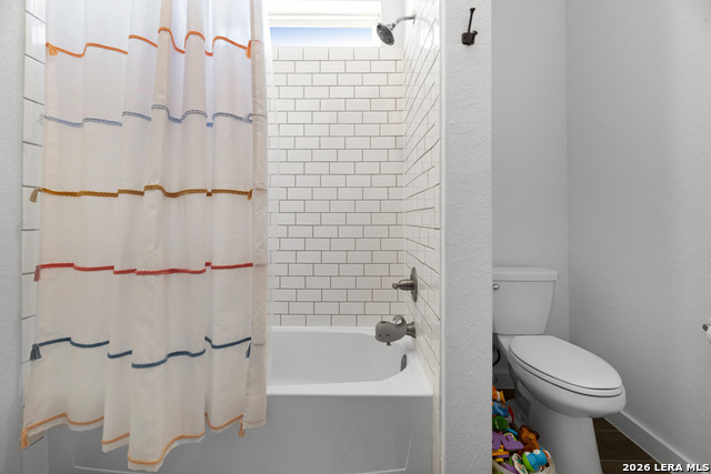 Image 30 of 43 For 2233 Hoja Ave