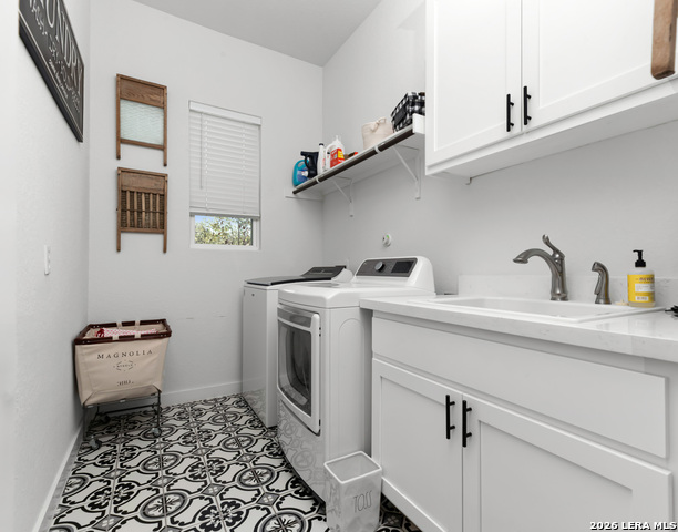 Image 31 of 43 For 2233 Hoja Ave