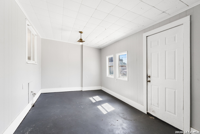 Image 20 of 25 For 210 Dryden  